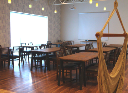 イマエダデザインのクリエイティブオフィスの実例その3